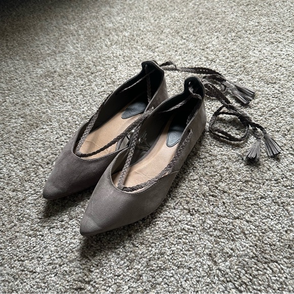 🩶 Madden Girl • Suede Lace-Up Pointed-Toe Flats - Picture 2 of 5